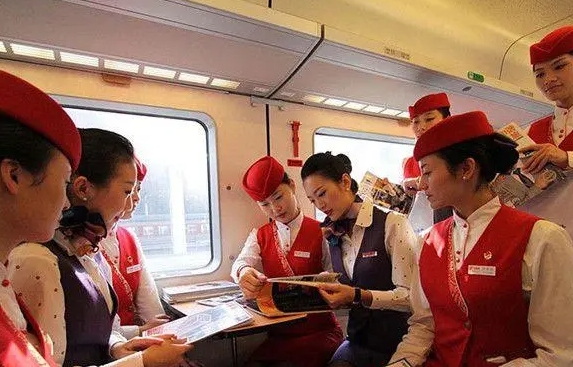 广东2024年女生初中毕业上铁路学校