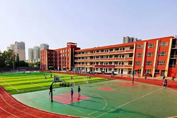 2024邯郸市复兴中学多少钱(学费明细)