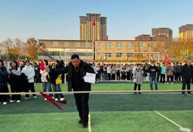 高阳县第一中学地址，乘车路线