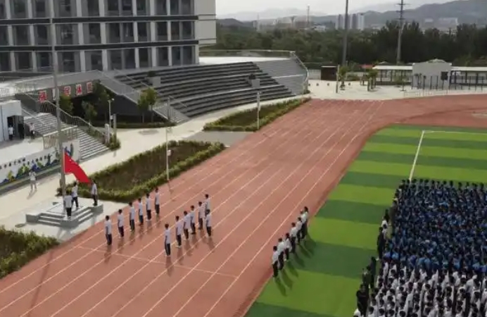 阜平县阜平镇北城中学地址，乘车路线