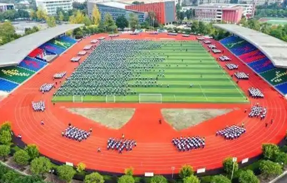 航天中学地址，乘车路线